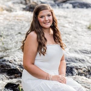 Meet your Posher, Reese